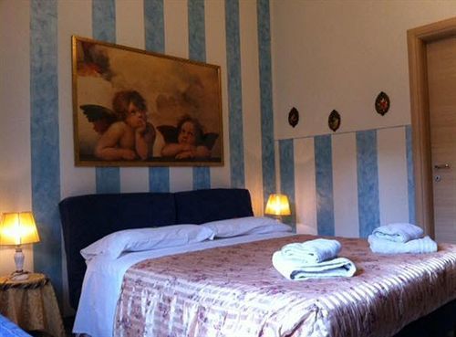 Отель Giulietta E Romeo Верона Экстерьер фото